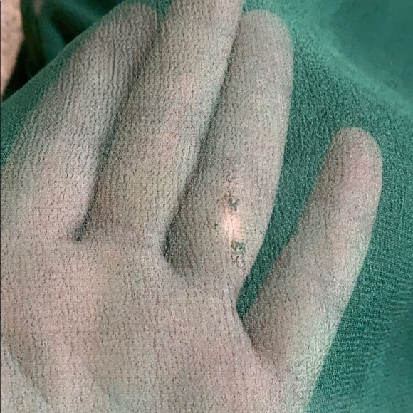 Sam & Lavi green tank top - Picture 4 of 6